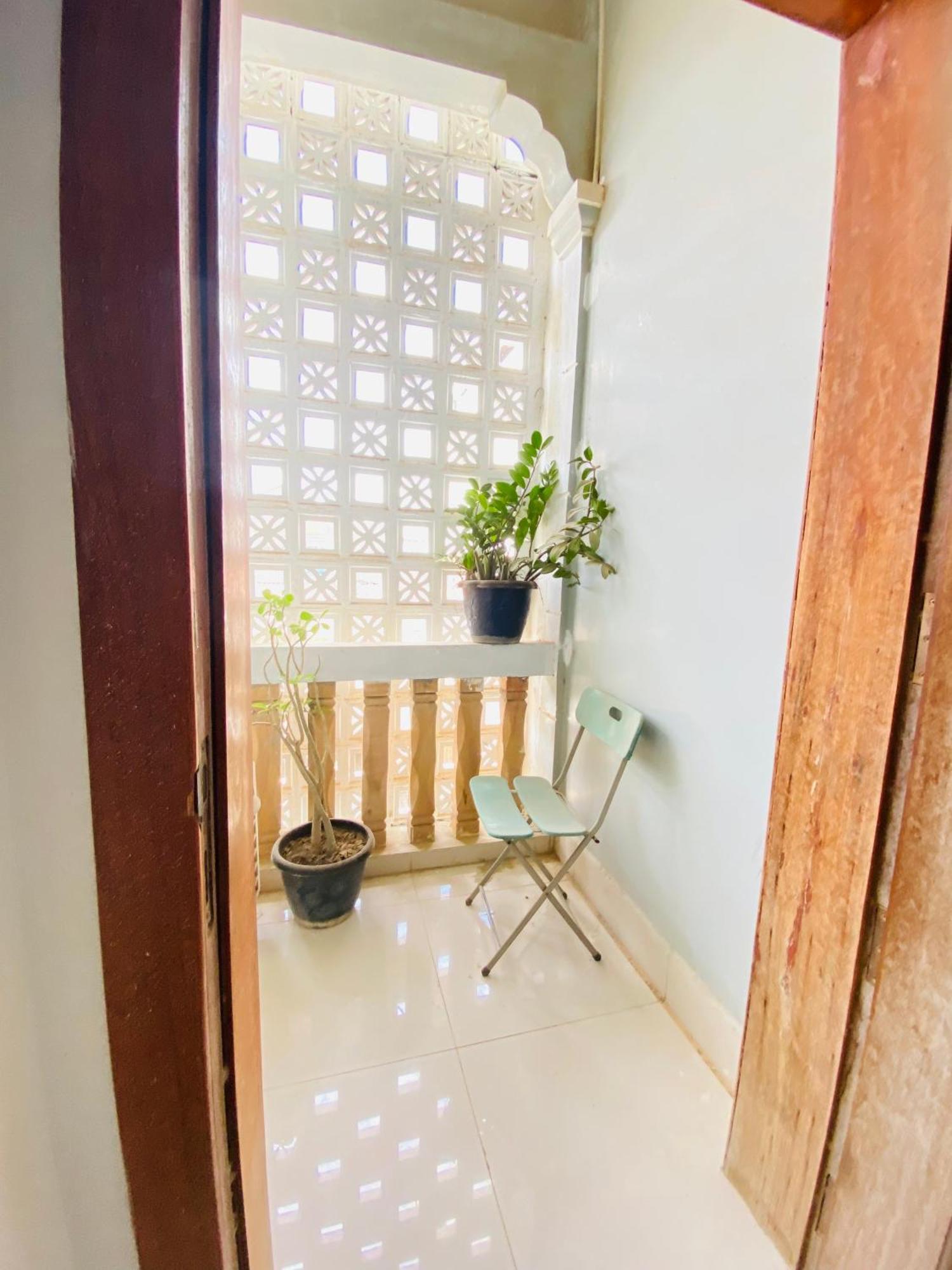 The Blue Guest House باتامبانغ المظهر الخارجي الصورة